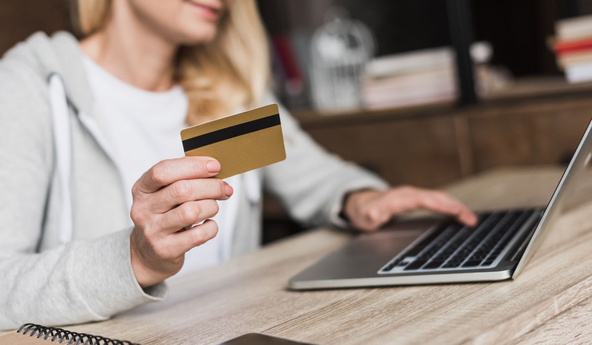 Woocommerce eller Shopify? Vilken e-handelsplattform är bäst?